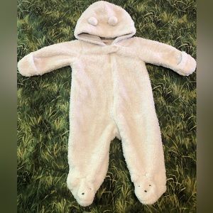 Baby Fuzzy bear onesie 6M
